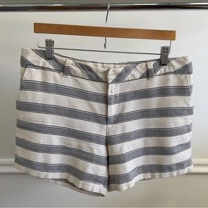 Vtg LIZ CLAIBORNE shorts